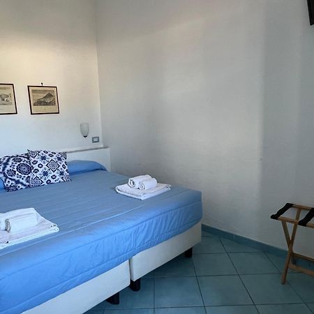 La Giara Bed and Breakfast Vulcano  Eksteriør billede