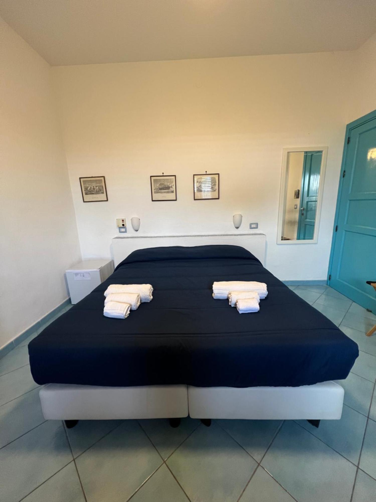 La Giara Bed and Breakfast Vulcano  Eksteriør billede